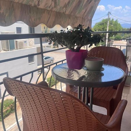 Studios Μιχαλαρεα Kyparissia Esterno foto